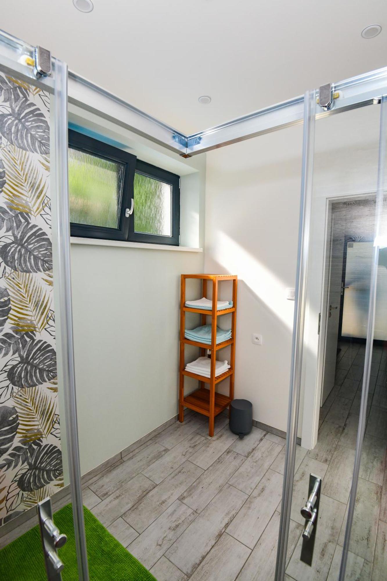 Rosemary Apartment Bratislava Buitenkant foto